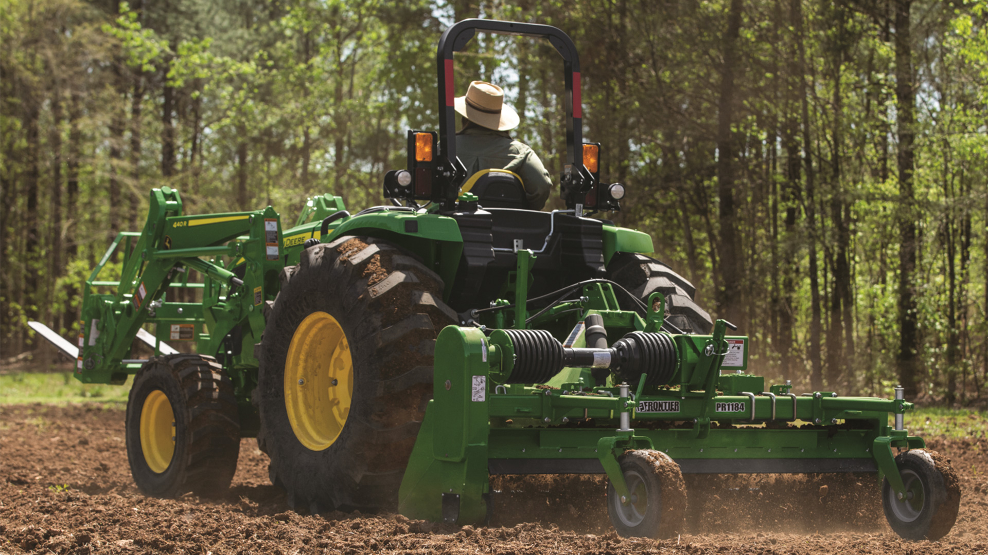 John Deere 4 Series Compact Tractors