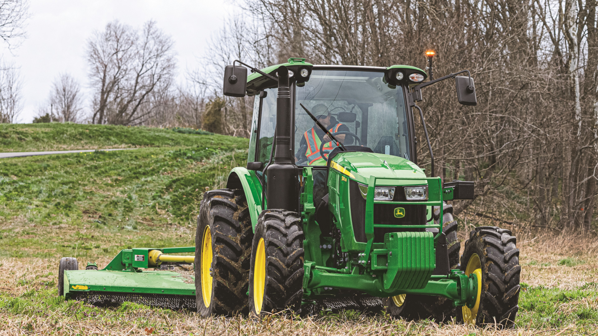 John Deere 5 Series Utility Tractors