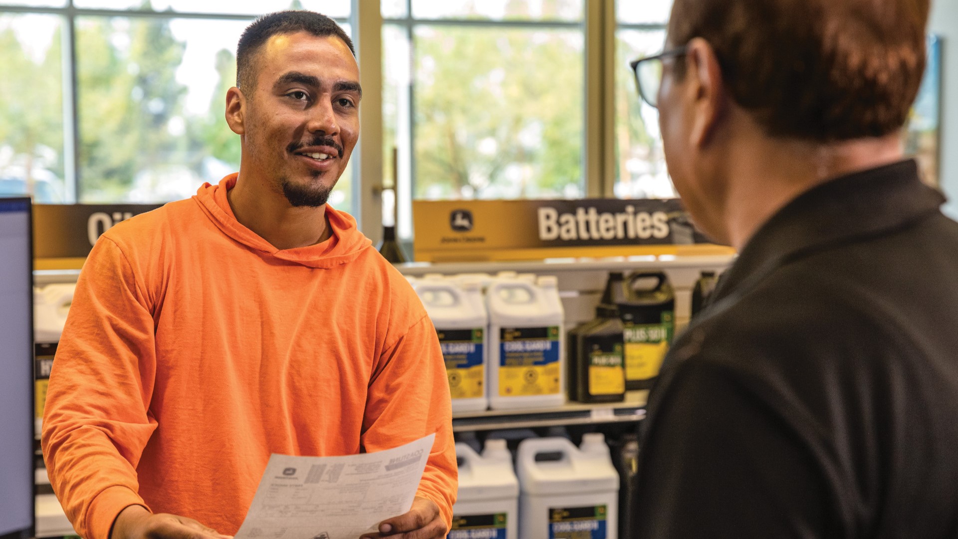 Koenig Customer service at the store