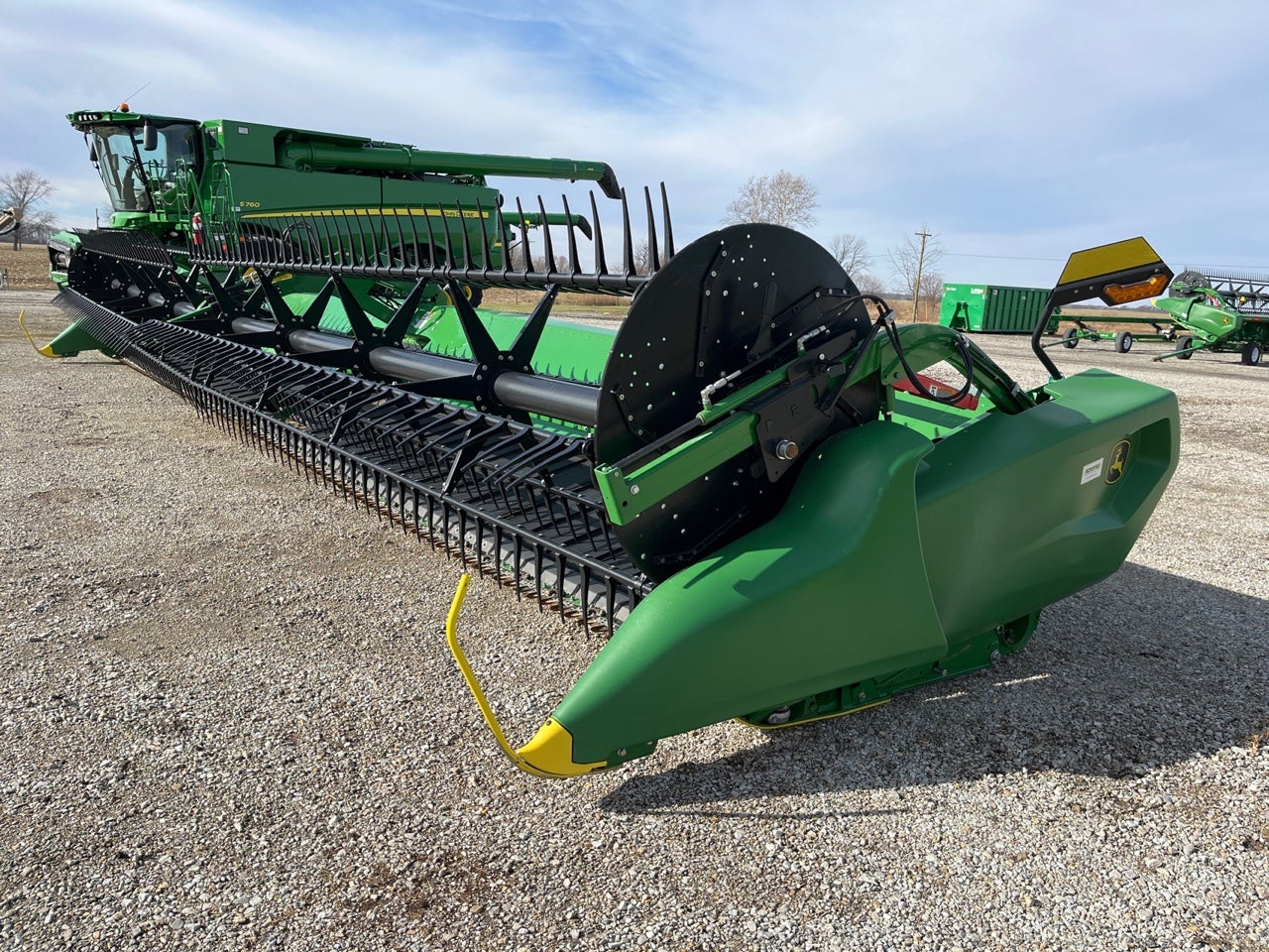 2021 John Deere RD40F Draper Platform | Koenig Equipment A201903A