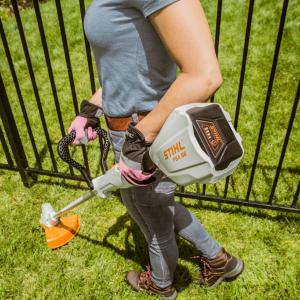 Battery powered stihl discount trimmer